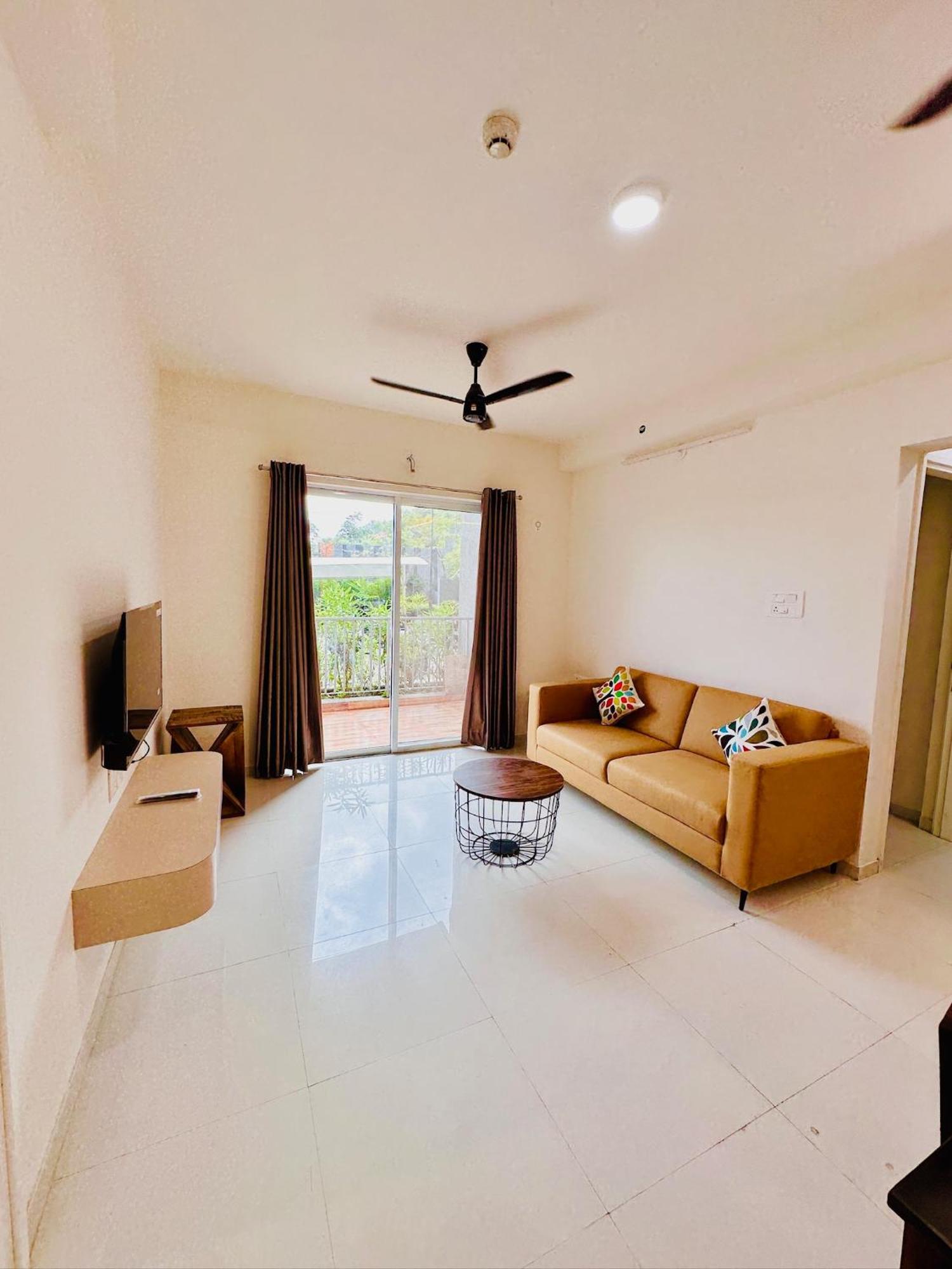 Hummingbird Hideout 3bhk Ac Flat In Baner Apartment